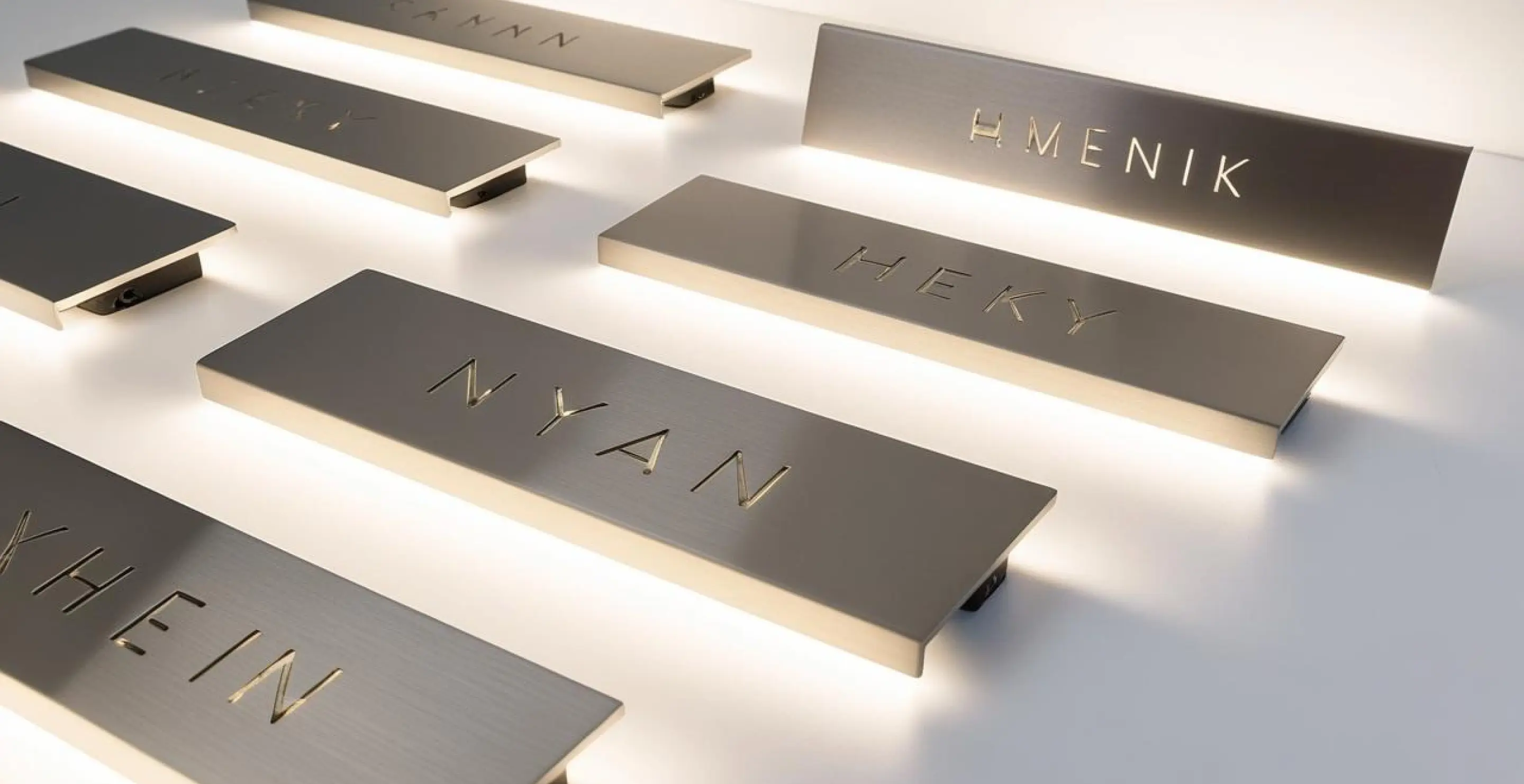 Custom Name Plates in Muscat
